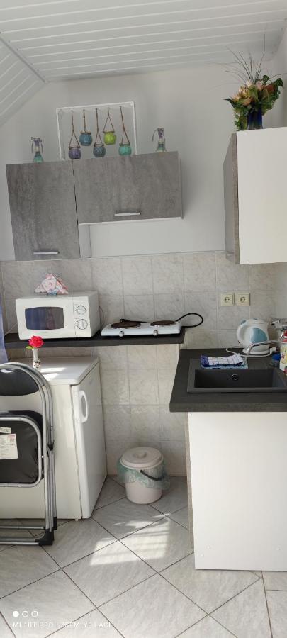 Hodosi Apartman Apartment Velky Meder Exterior photo