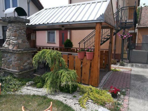 Hodosi Apartman Apartment Velky Meder Exterior photo