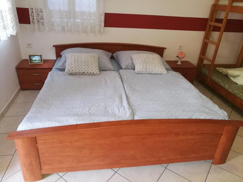 Hodosi Apartman Apartment Velky Meder Room photo